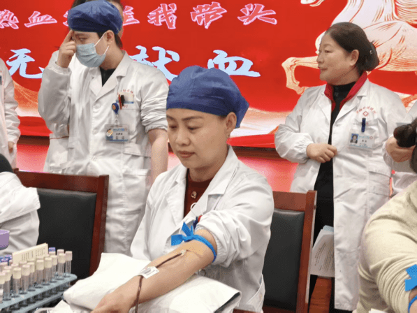 院网站-热血江淮我带头 履职担当显初心——淮南市妇幼保健院组织开展无偿献血活动790
