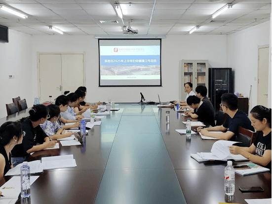 改2【新闻稿】250828市妇计中心召开2025年妇幼健康信息推进会466